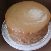 Caramel cake